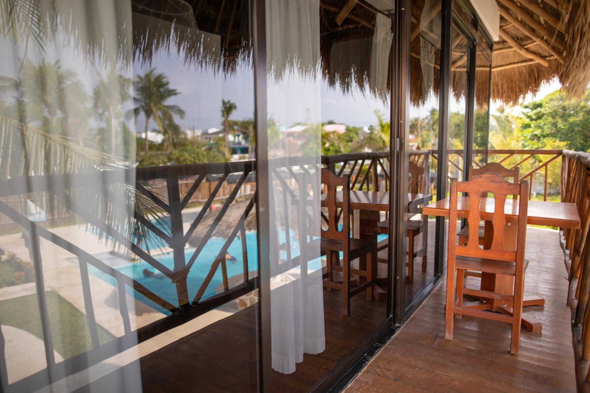 Kabanas & Beach Club Ojo De Agua Puerto Morelos Exteriör bild